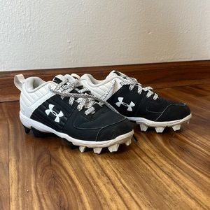 Boys Baseball cleats size 12K